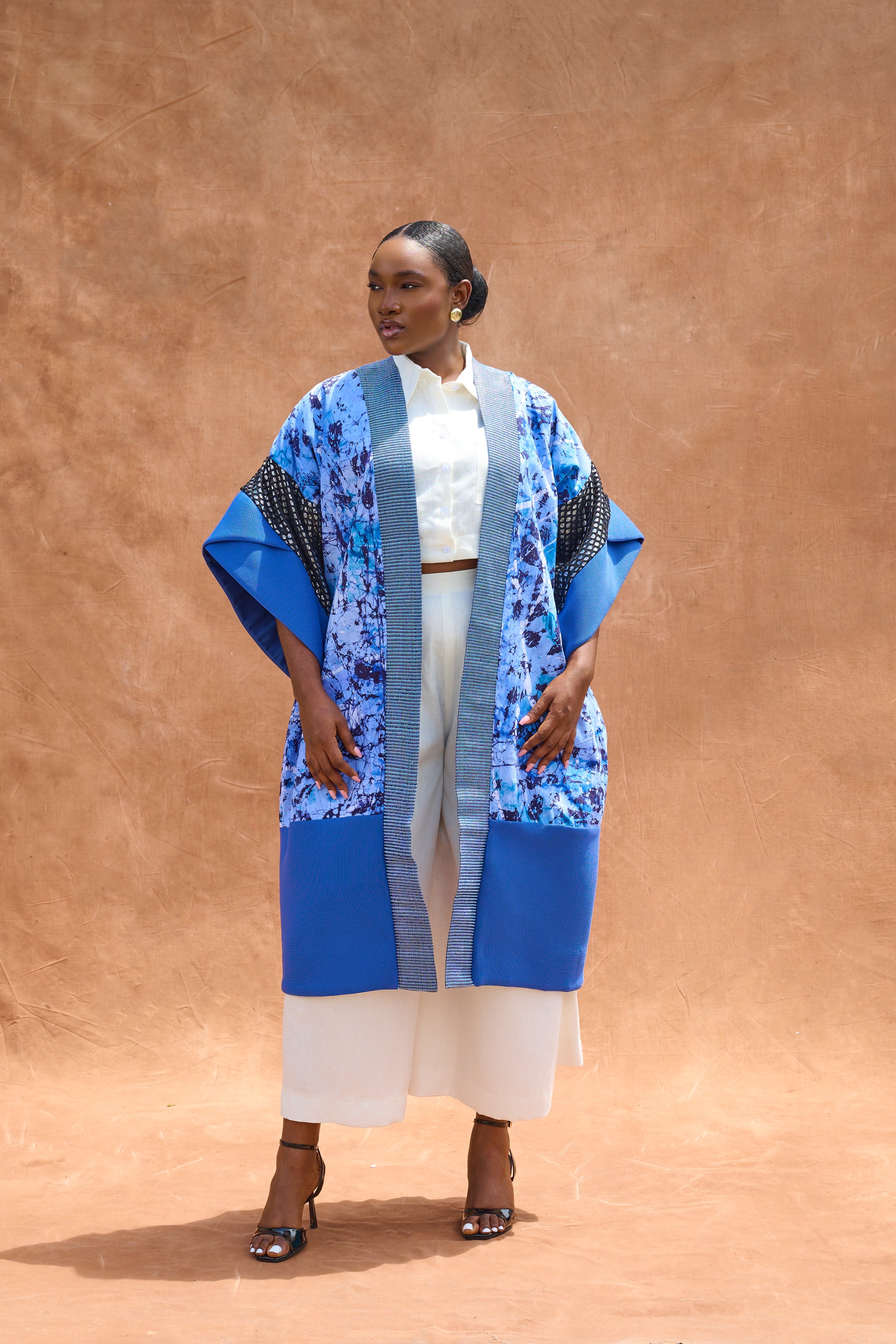 Yarned Carbon Kimono