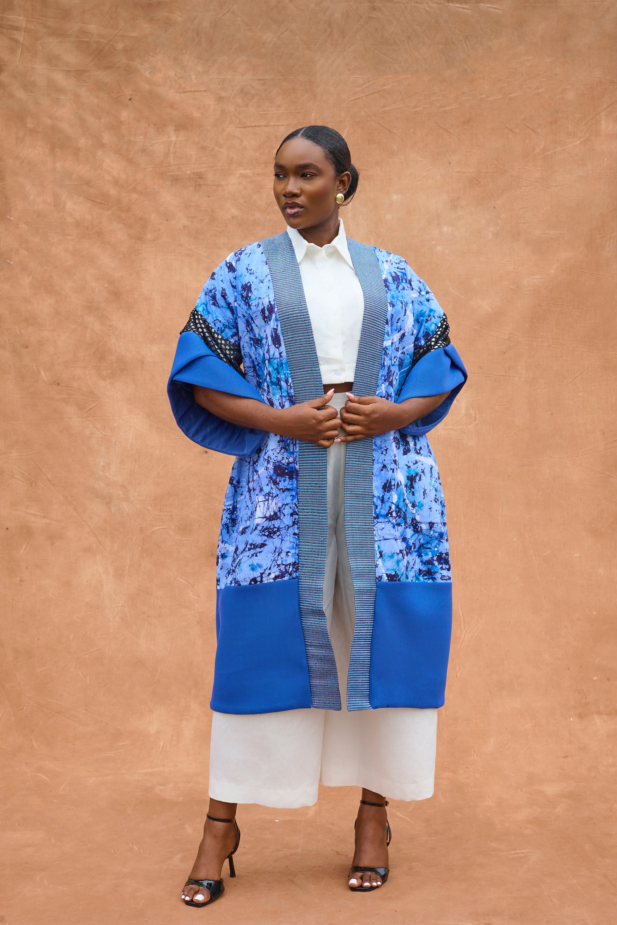 Yarned Carbon Kimono